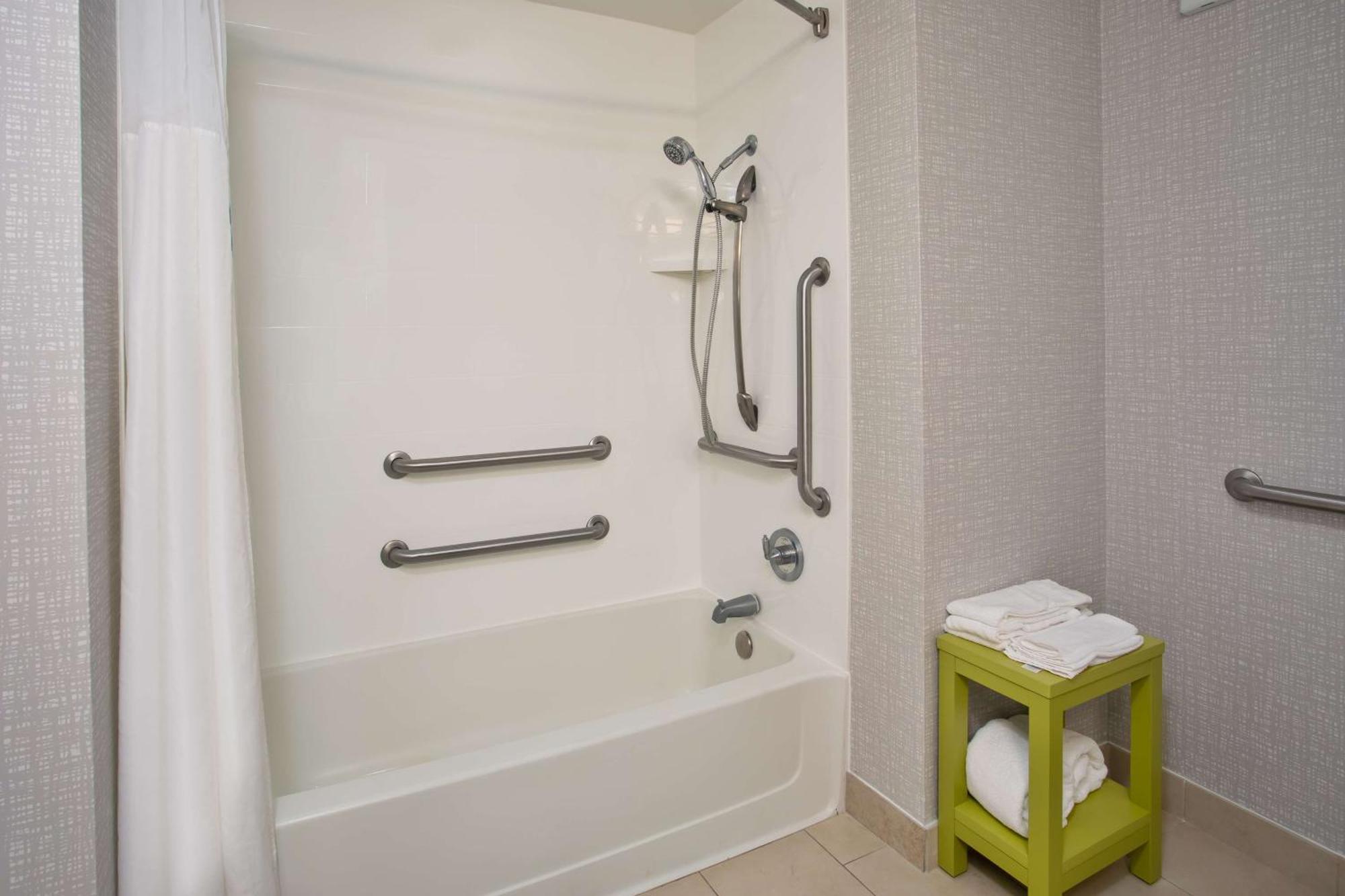 Hampton Inn & Suites Athens/Interstate 65 Bagian luar foto